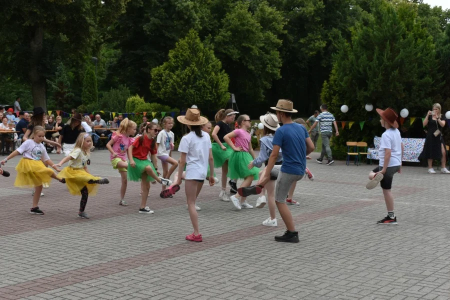 Festyn w szkole w Kwileniu