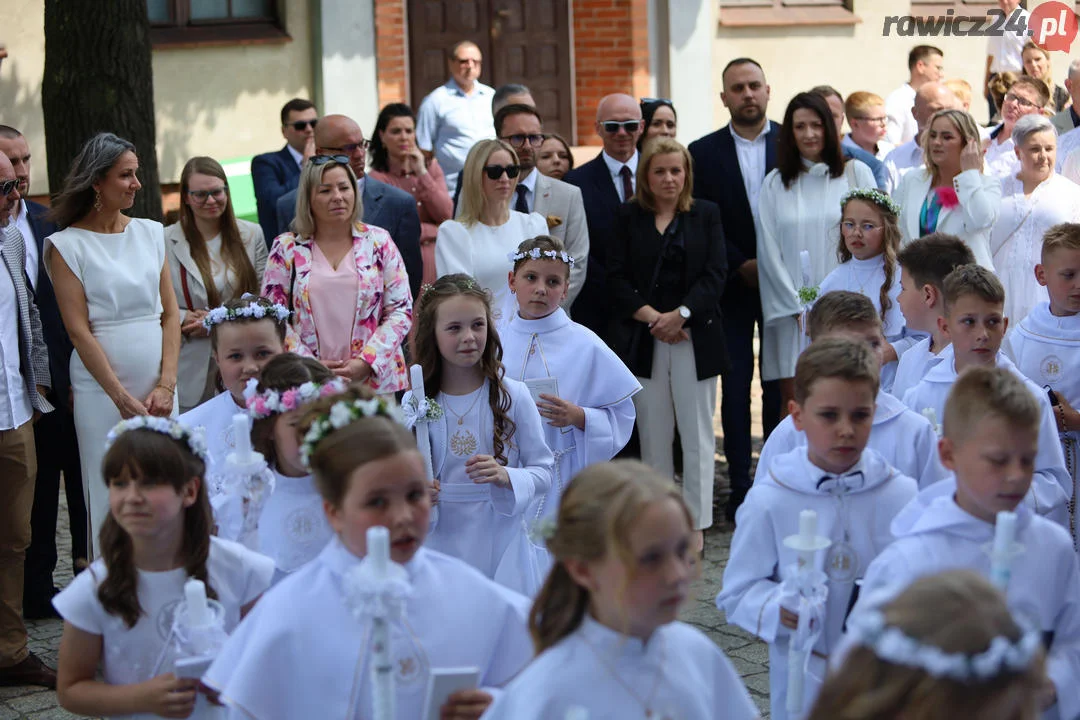 Pierwsza Komunia Święta w "białym" kościele