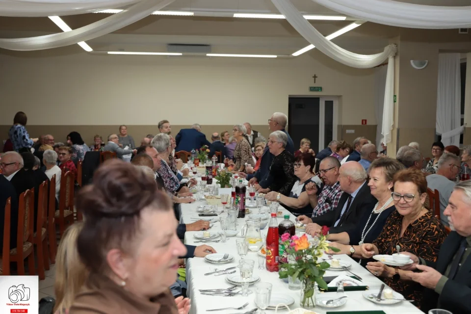 Łagiewniki. Biesiada u seniorów