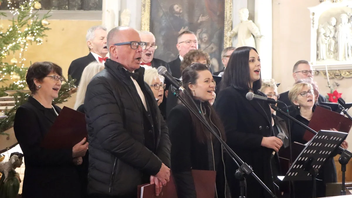 Koncert w Sarnowie dla Macieja Basińskiego