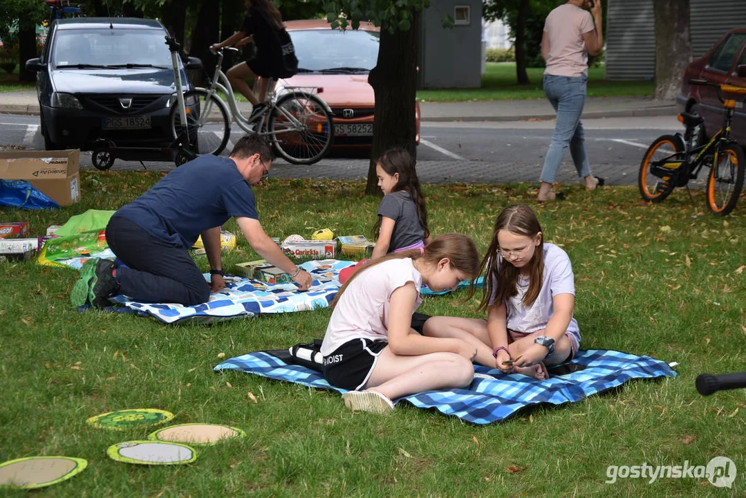 Planszówki pod chmurką - Lato z GOK Hutnik 2023