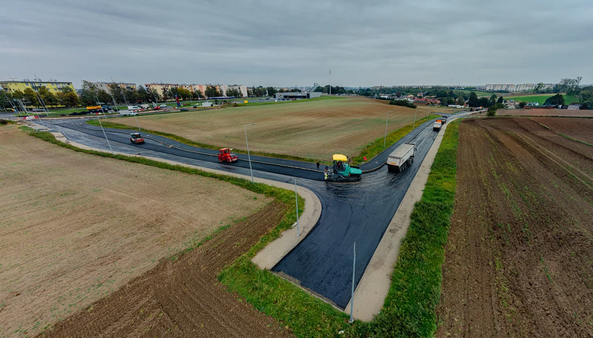 Budowa drogi łącznika ulicy Leszczyńskiej z Górną w Gostyniu (Aleja Niepodległości)