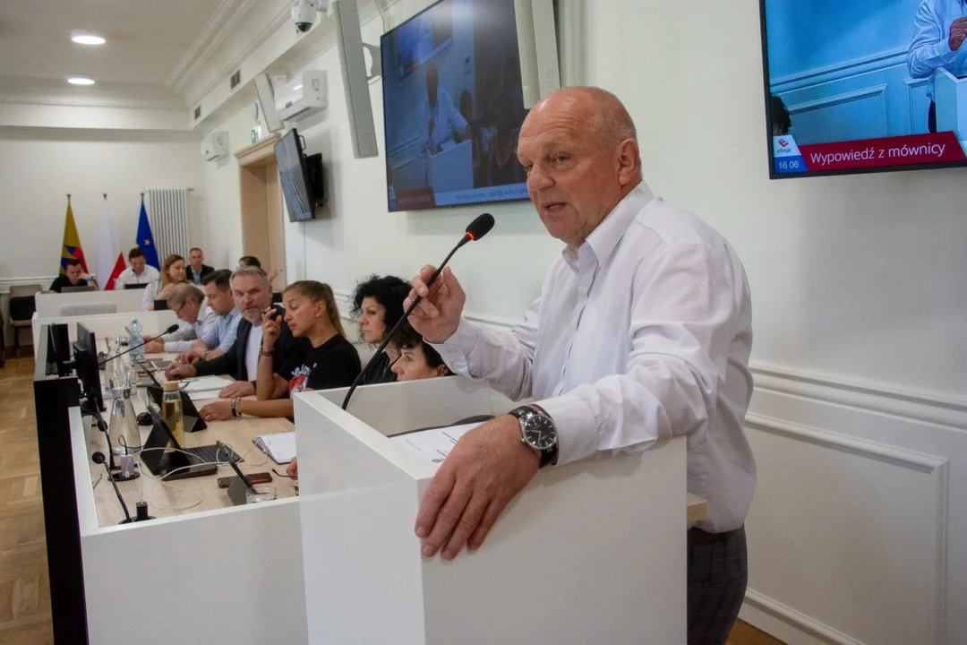 Dyskusja o sytuacji w Schronisku dla Bezdomnych Zwierząt w Radlinie