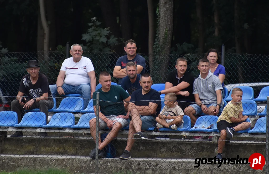 IV liga. Korona Piaski - Iskra Szydłowo 1 : 2