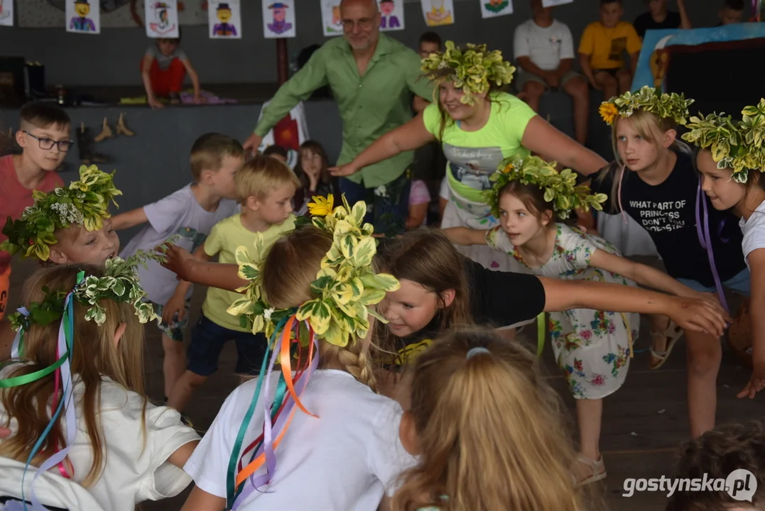 Tabor Wielkopolski 2023 w Starej Krobi. Dzieci stworzyły własną legendy. Starzy gotowali, śpiewali i tańcowali