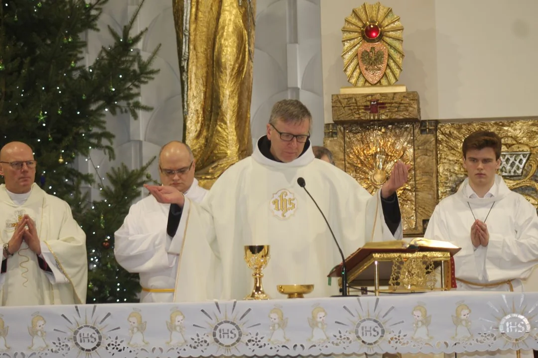 Franciszkanie w Jarocinie rozpoczęli świętowanie 90-lecia z biskupem kaliskim