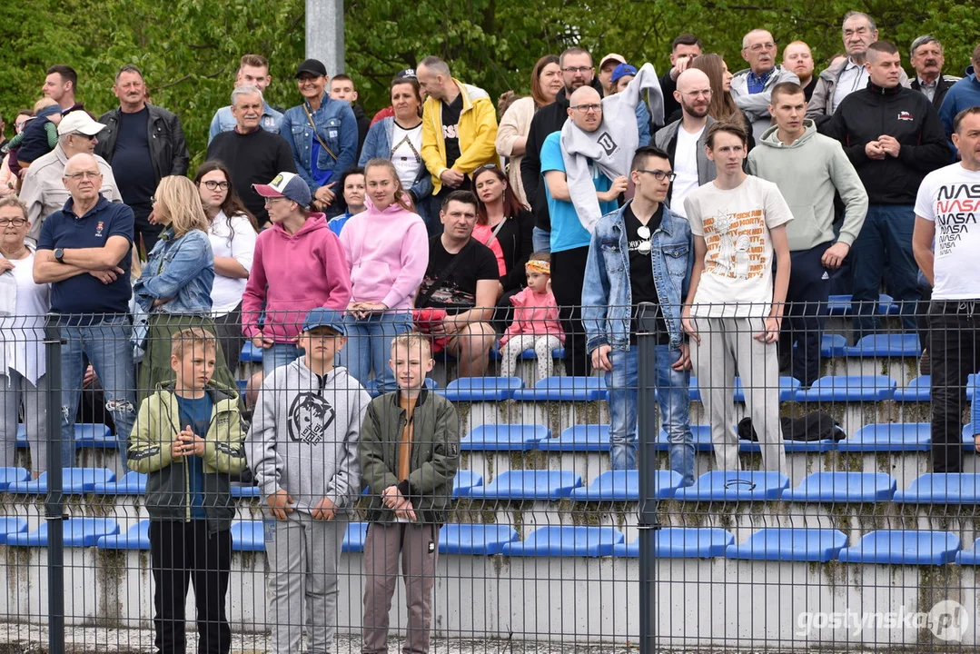 Mecz oldboyów Kani Gostyń i Lecha Poznań na 100-lecie Kani