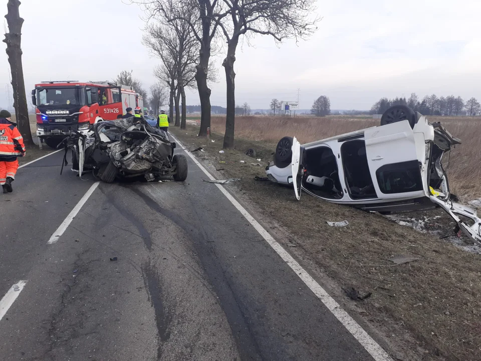 Wypadek śmiertelny z udziałem mieszkańca Sulmierzyc. Szczegóły akcji służb [ZDJĘCIA] - Zdjęcie główne