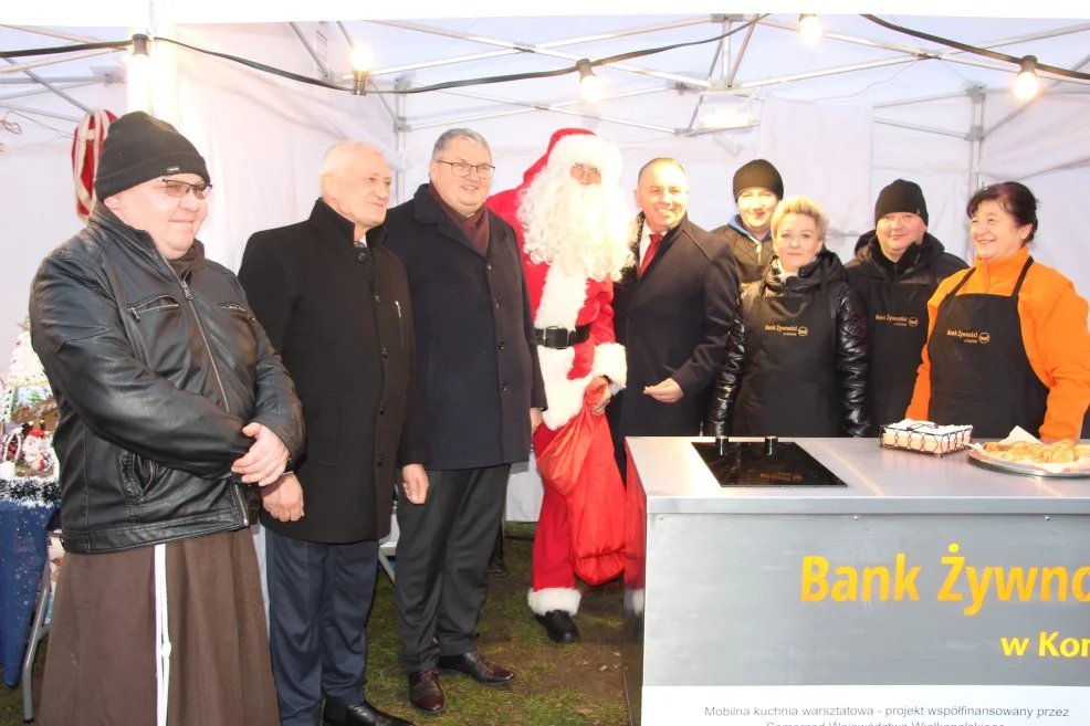 Jarmark bożonarodzeniowy i finał konkursu "Wilekopolskie smaki wigilijne w Choczu"