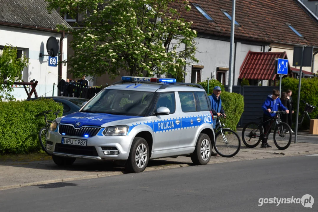 Groźny pożar w Łęce Wielkiej. Mieszkanie spłonęło doszczętnie