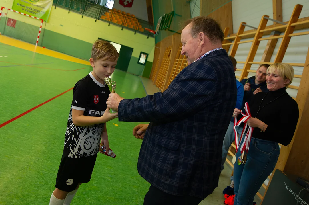 Akademia Talentów i Biały Orzeł na Sportowych Mikołajkach