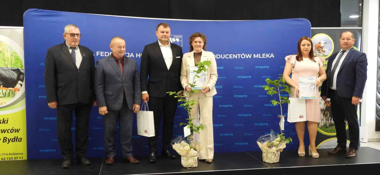 Najlepsi hodowcy bydła z powiatu krotoszyńskiego nagrodzeni