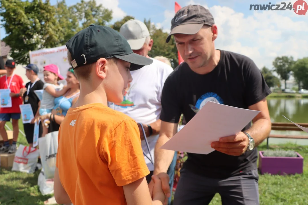 Zawody wędkarskie w Łaszczynie