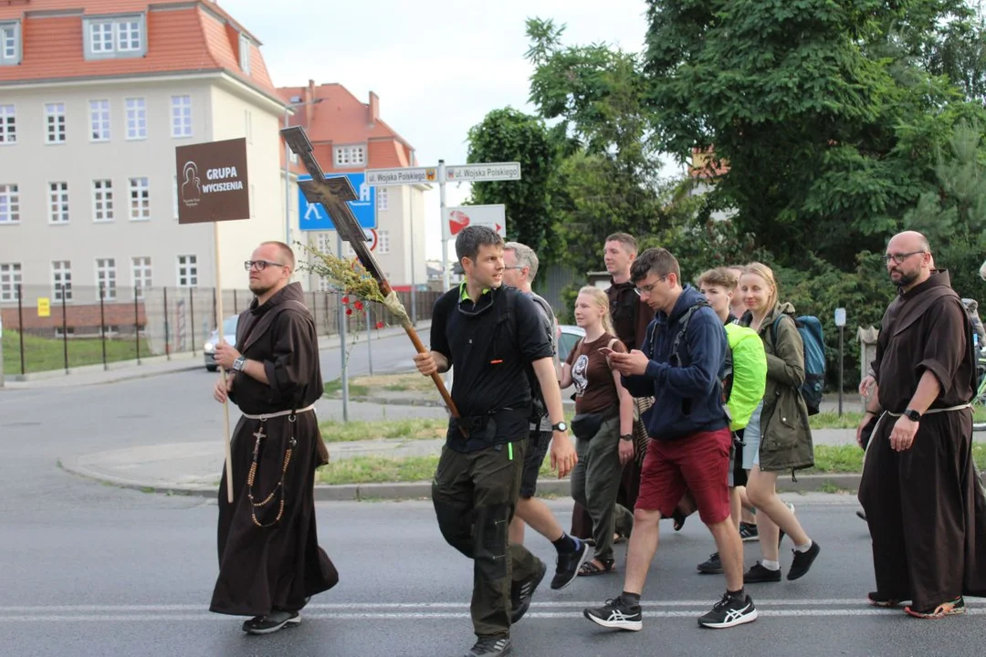 Jutro na nocleg zatrzymają się pielgrzymi z Poznania.  Za miesiąc rozpocznie się pielgrzymka kaliska