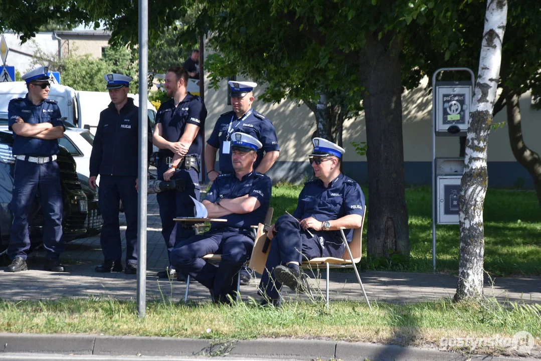 34. Konkurs "Policjant ruchu drogowego 2024” w Gostyniu. Dzień drugi - ręczna regulacja ruchem