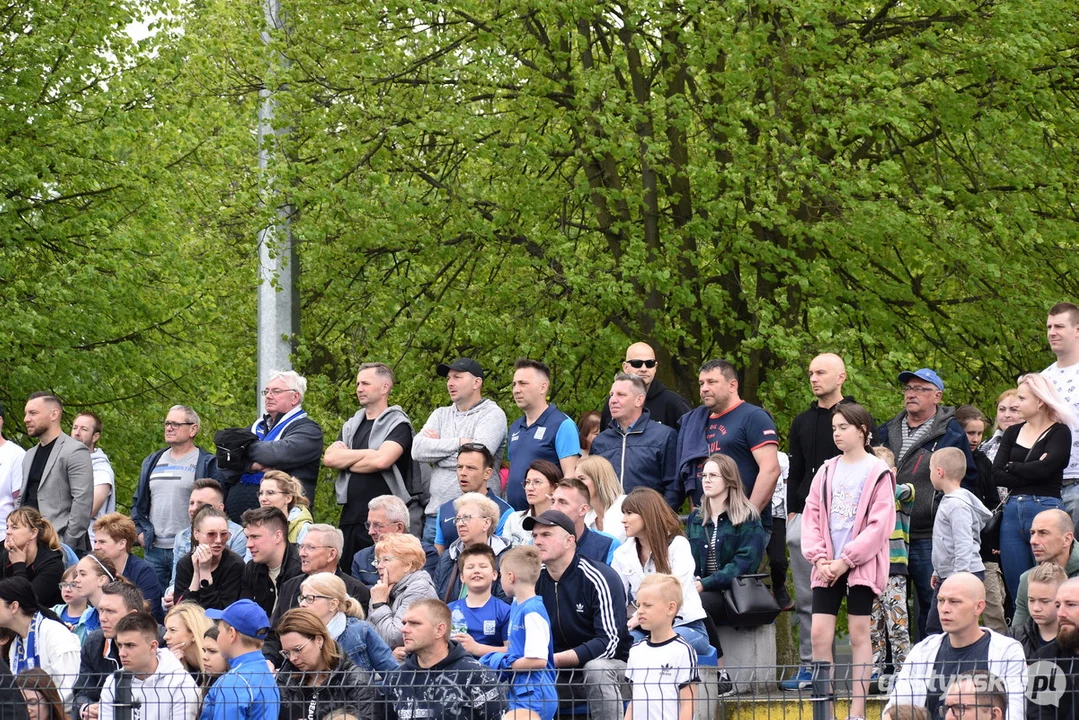 Mecz oldboyów Kani Gostyń i Lecha Poznań na 100-lecie Kani