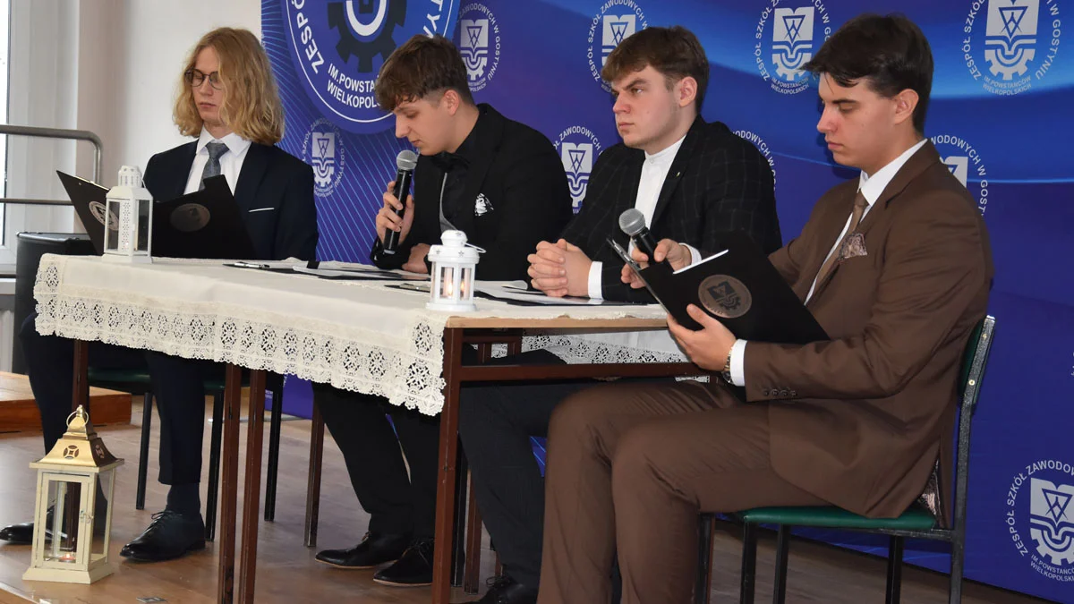 Święto powstańców wielkopolskich w Zespole Szkół Zawodowych w Gostyniu - obchody Dnia Patrona