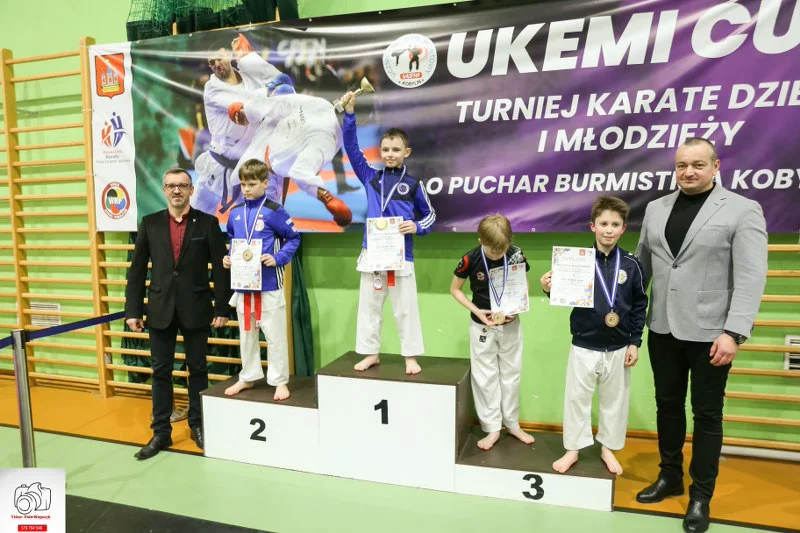 Kobylin. Turniej Karate o Puchar Burmistrza