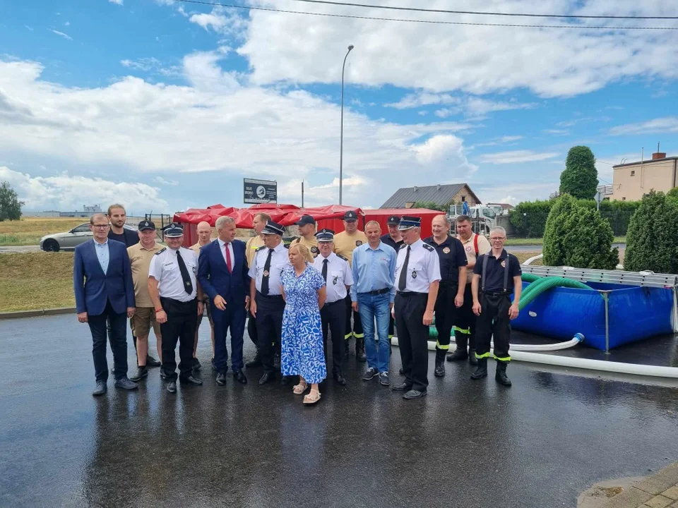 Miejska Górka. Strażacy z nową pompą, a syrena w nowym miejscu