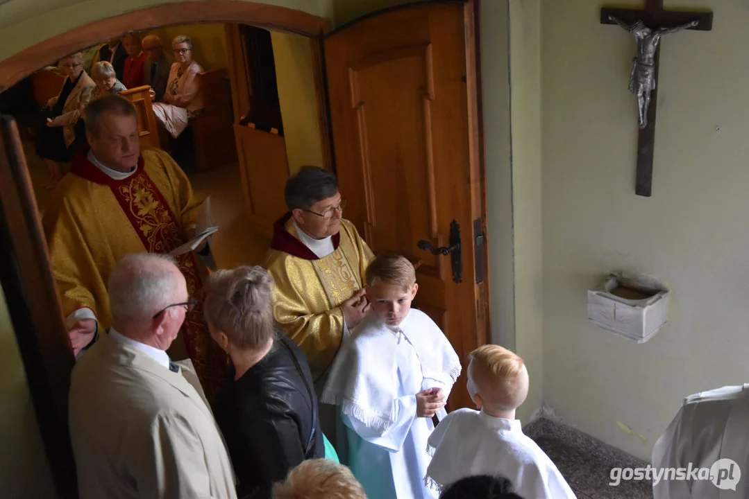 I Komunia Święta w parafii pw. Ducha Świętego i Najświętszego Serca Pana Jezusa w Gostyniu