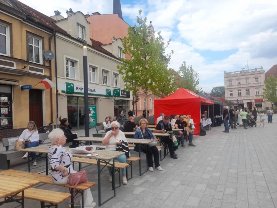 35-lecie samorządu gminnego - festyn na rynku w Jarocinie