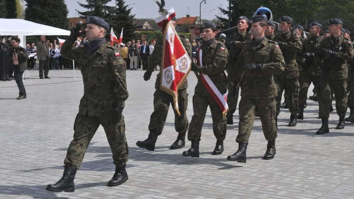 Święto Wojska Polskiego w 16. Jarocińskim Batalionie Remontu Lotnisk