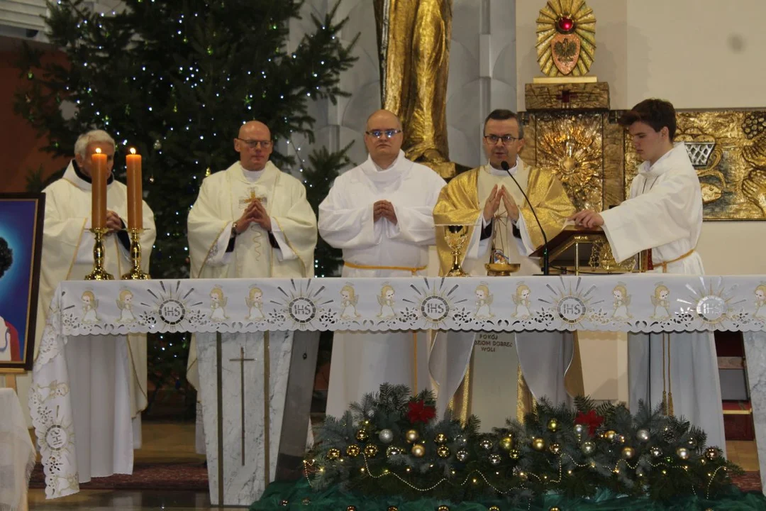 Franciszkanie w Jarocinie rozpoczęli świętowanie 90-lecia z biskupem kaliskim