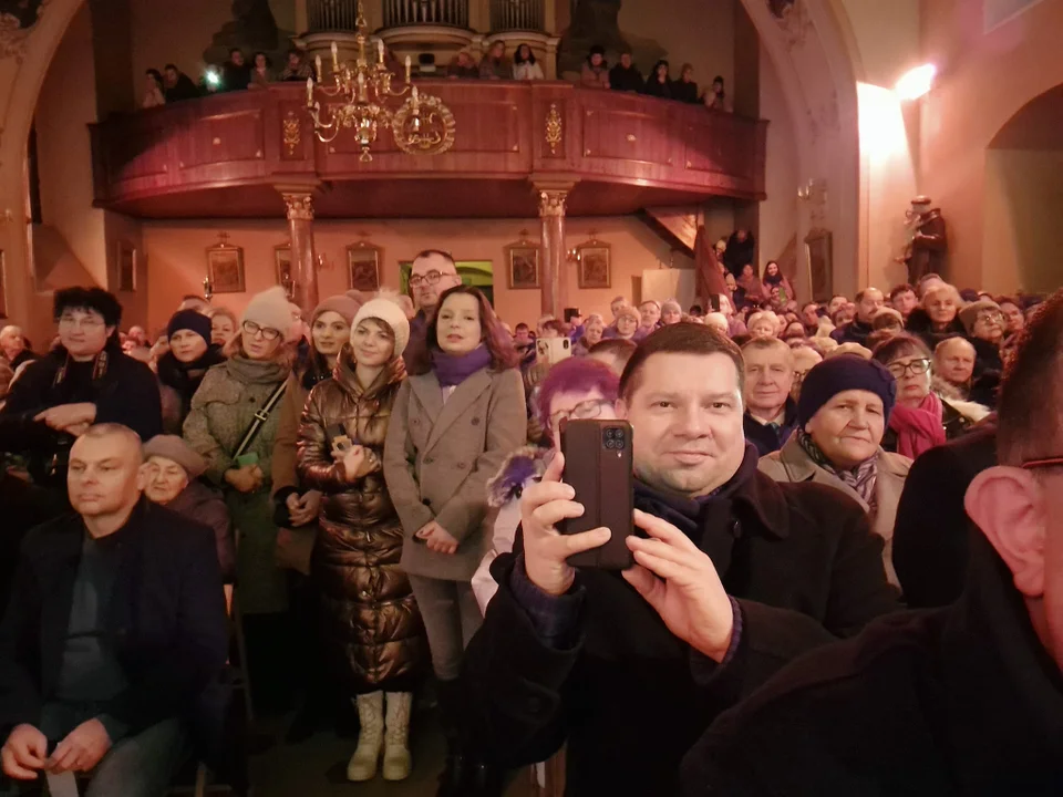 Lutogniew. Koncert kolęd Eleni