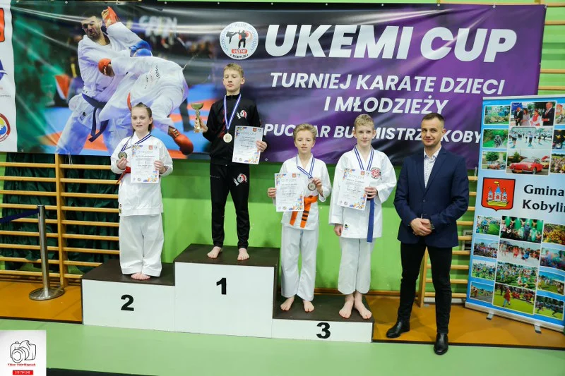 Kobylin. Turniej Karate o Puchar Burmistrza