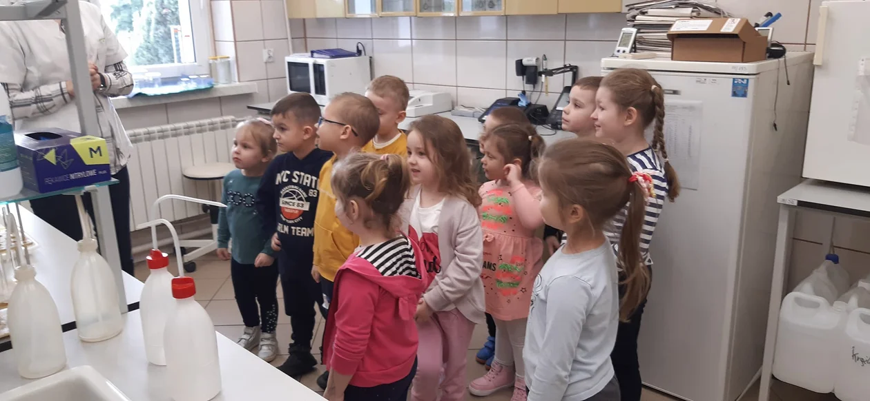 Wycieczka przedszkolaków z Rokutowa do oczyszczalni