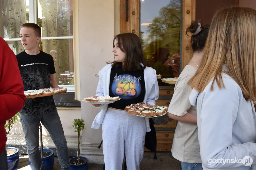 Uczniowie boreckich szkół z wizytą w Zimnowodzie