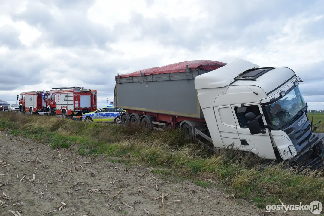 Zderzenie dwóch TIR-ów na DK12 na odcinku Hersztupowo - Gola