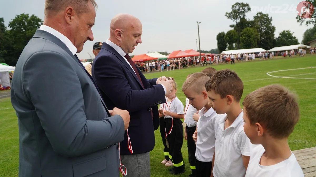 Gminne Zawody Sportowo-Pożarnicze w Jutrosinie