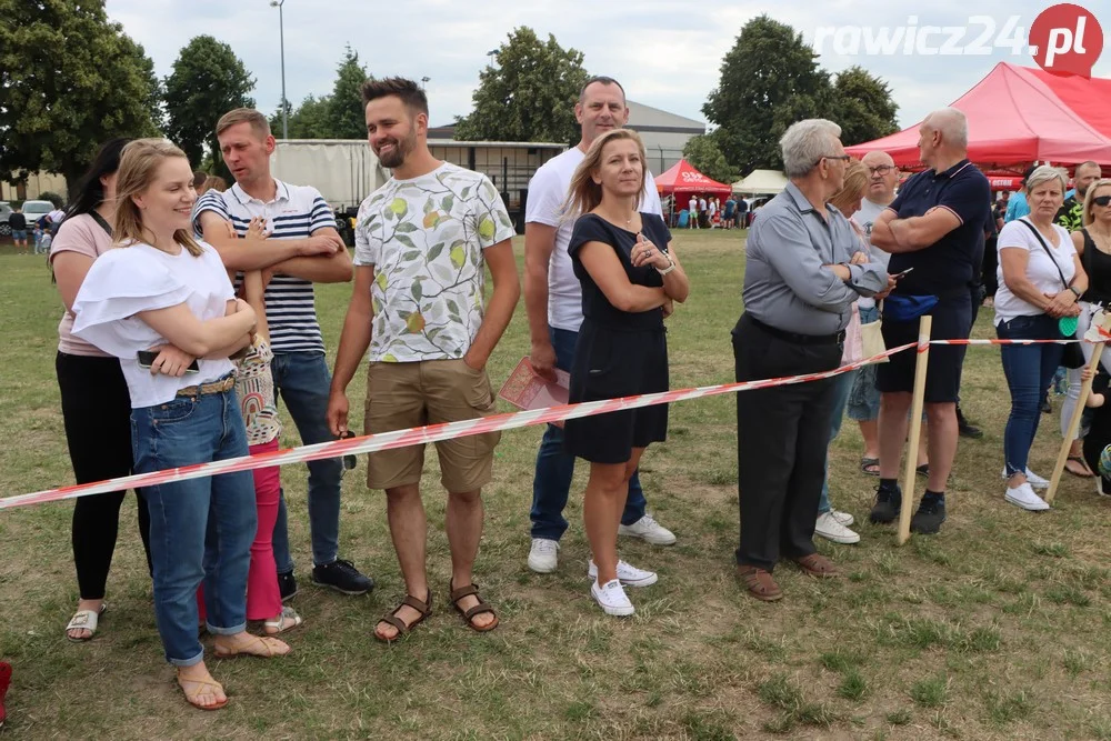 Charytatywny piknik sportowy w Szkaradowie