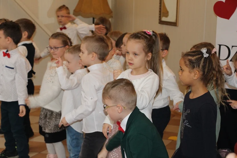 Dzień Babci i Dziadka przedszkola i żłobka "Niezapominajka" w Pleszewie