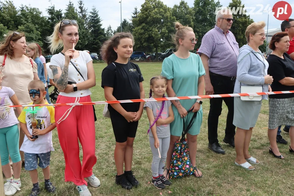 Charytatywny piknik sportowy w Szkaradowie