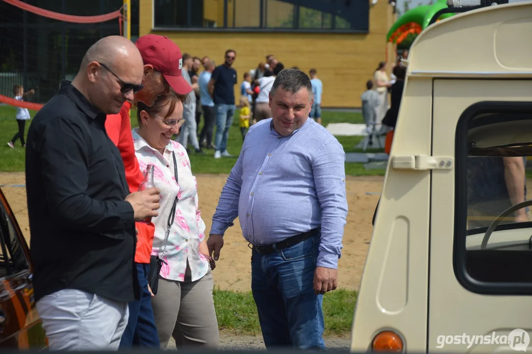 Obchody 234. rocznicy uchwalenia Konstytucji 3 Maja i festyn PRL w Krobi