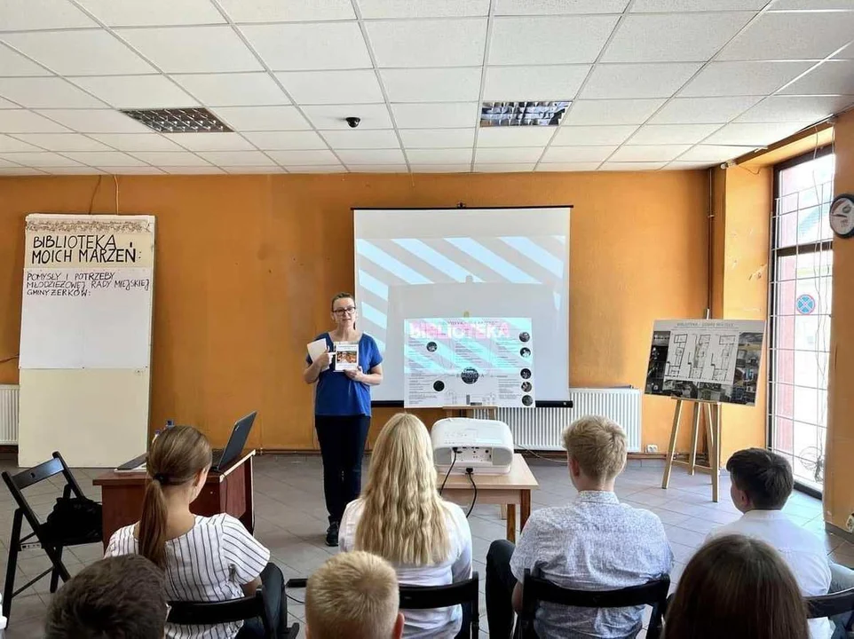 Biblioteka Żerków w kamienicy Steinhardta