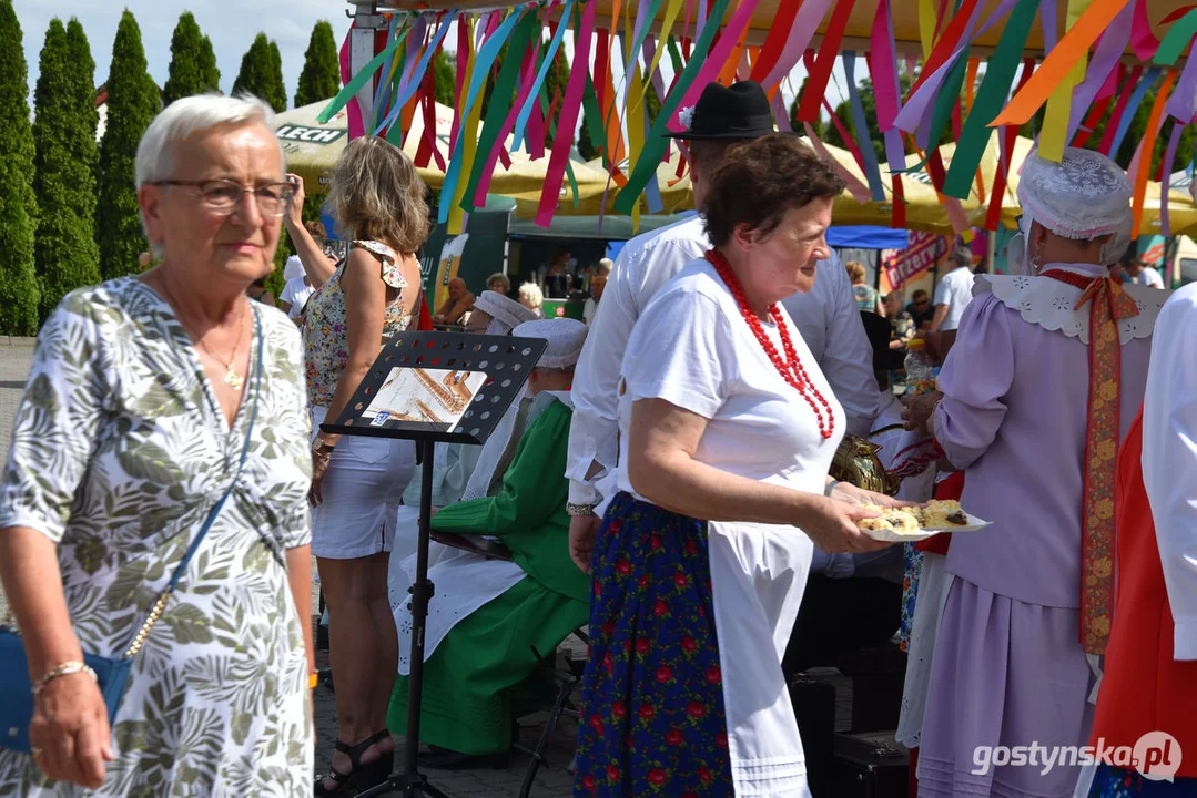 Powiatowa Bitwa Regionów w Ogólnopolskim konkursie kulinarnym dla KGW - Borek Wlkp.