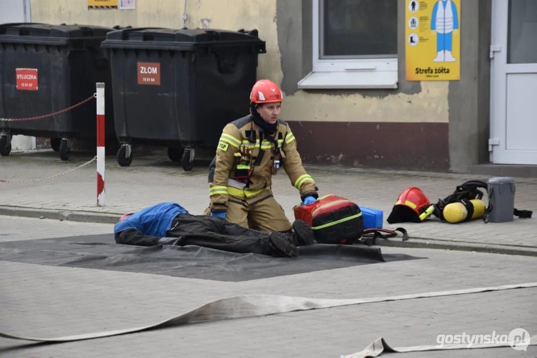 Ćwiczenia zastępów JRG oraz strażaków ochotników w zakładzie przetwórstwa spożywczego Pudliszkach