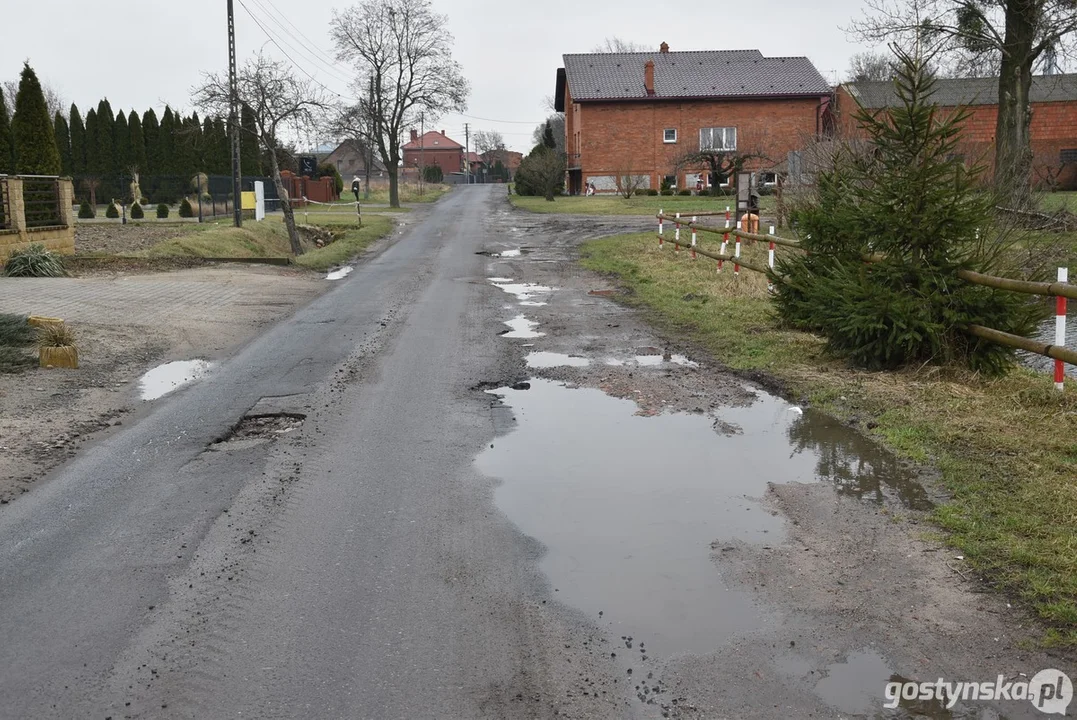 Czy jest szans na remont dróg w Strzelcach Wielkich, Taniecznicy oraz Bodzewie