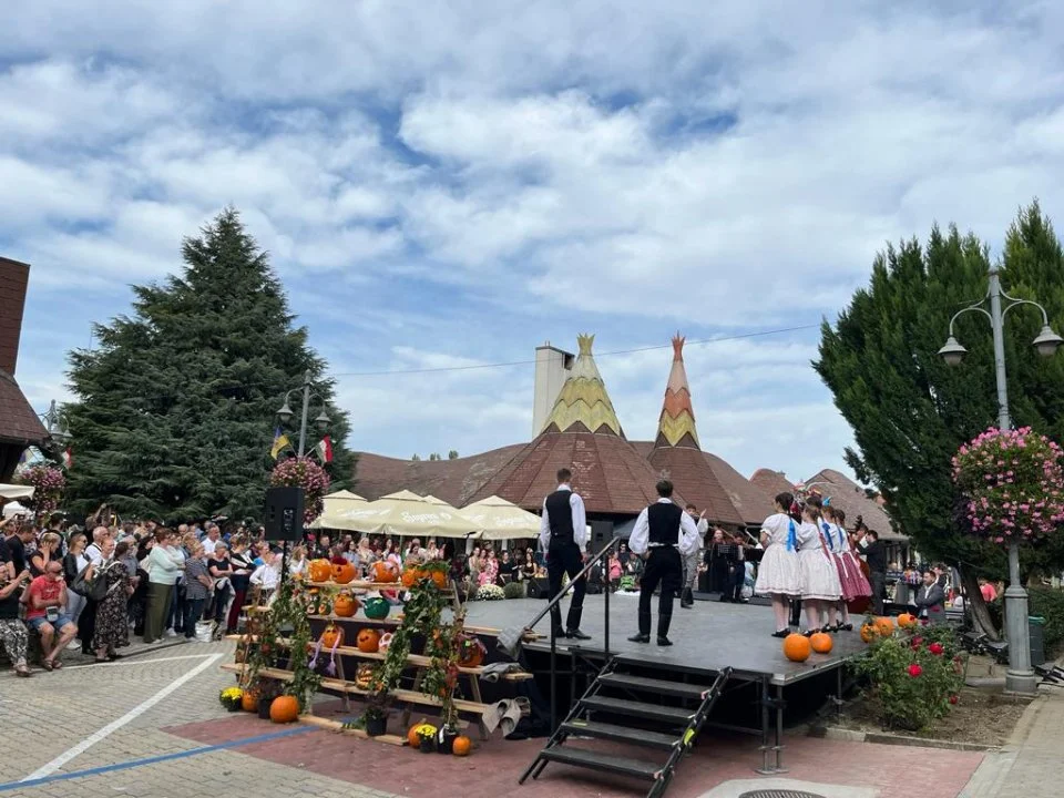 Krotoszyńska delegacja na Festiwalu Folkloru w węgierskim Fonyód