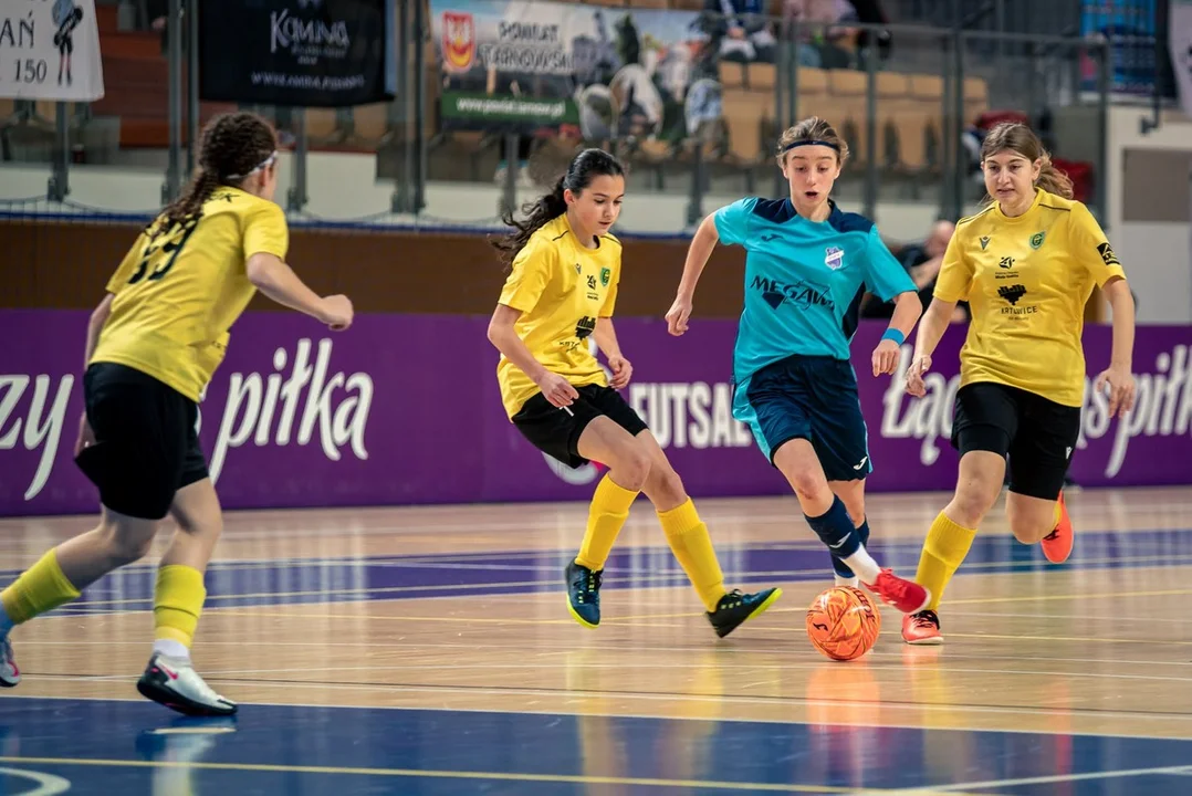 Młodzieżowe Mistrzostwa Polski w futsalu U-15 w Poznaniu. Zwycięstwo Sparty Miejska Górka