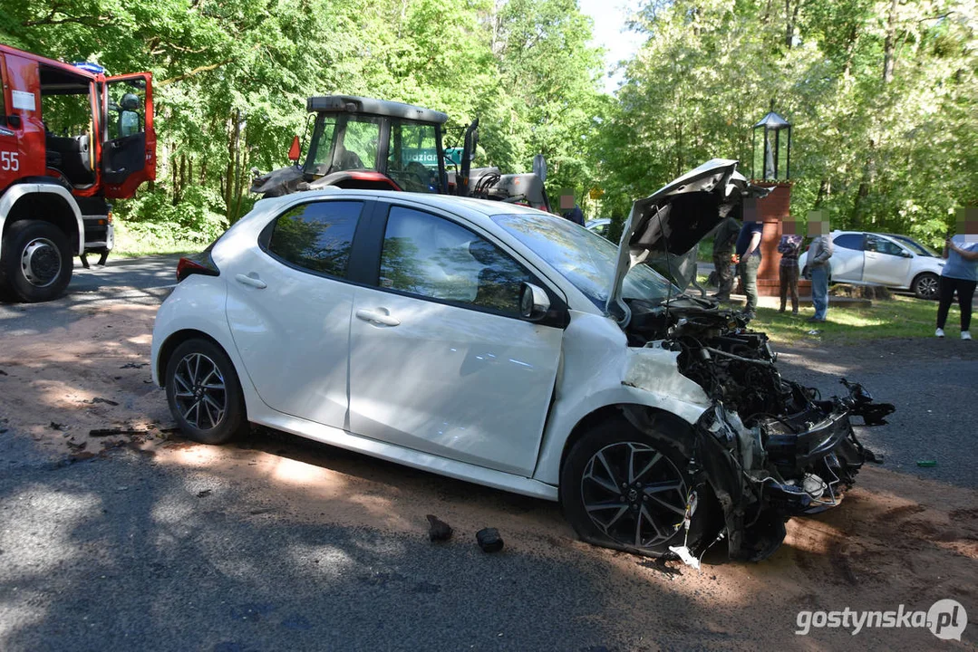 Wypadek drogowy na DW437 Borek Wlkp.- Dolsk