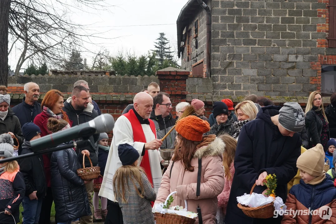 Święcenie pokarmów w Piaskach