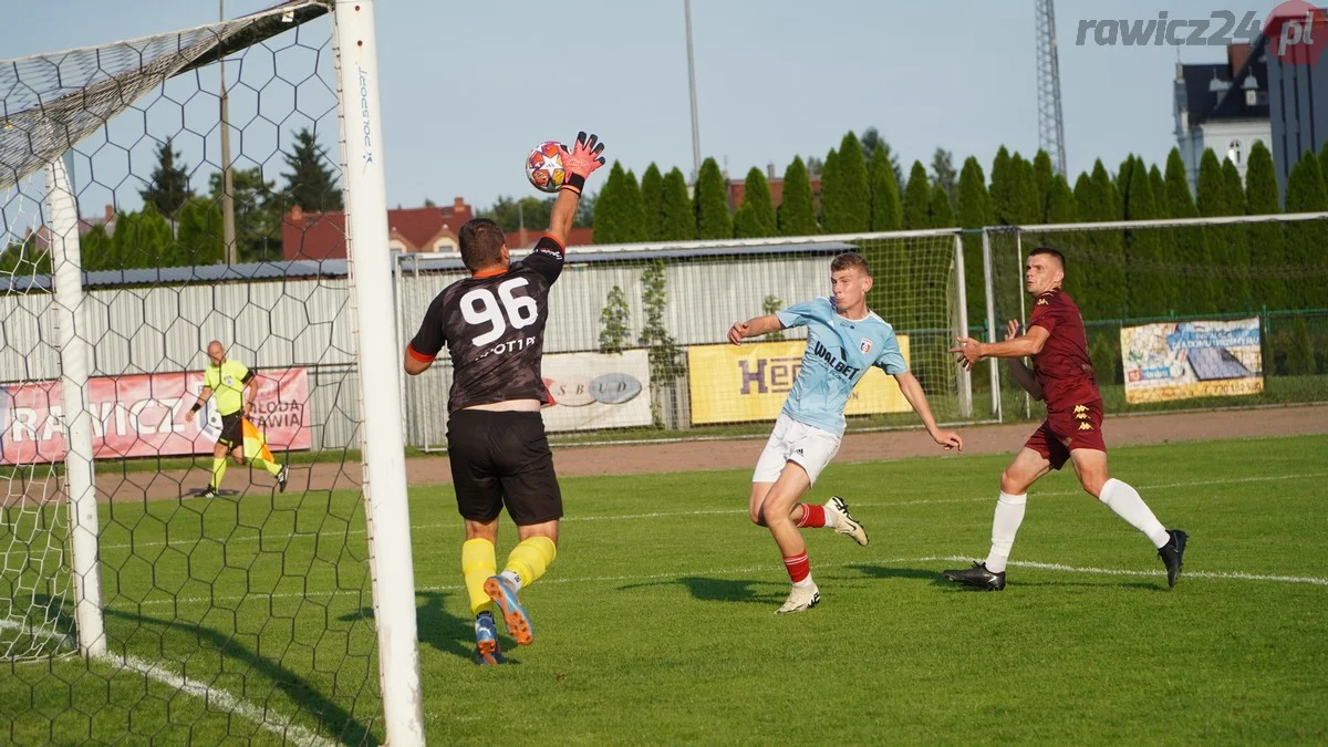 Rawia Rawicz - Orzeł Kawęczyn 0:0