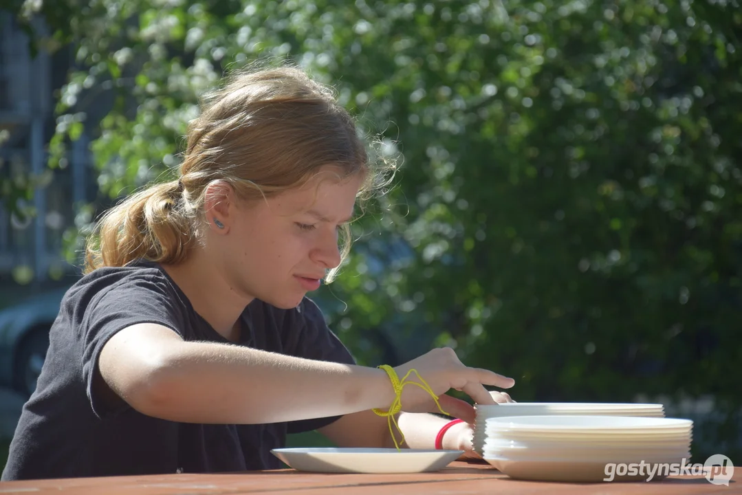 Akcja charytatywna w Domu Dziecka w Bodzewie. Piknik integracyjny z pracownikami firmy Dachbart