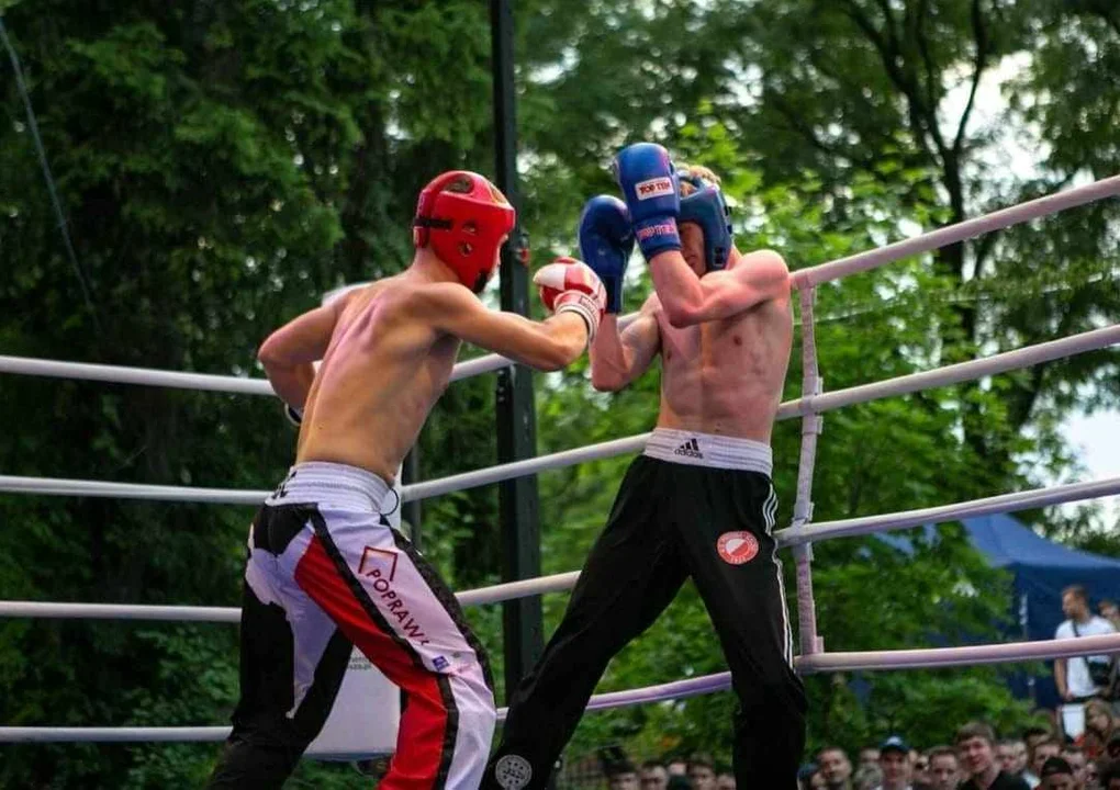 Filip Śronek z Krotoszyna zwyciężył w Kick-Boxing Competition