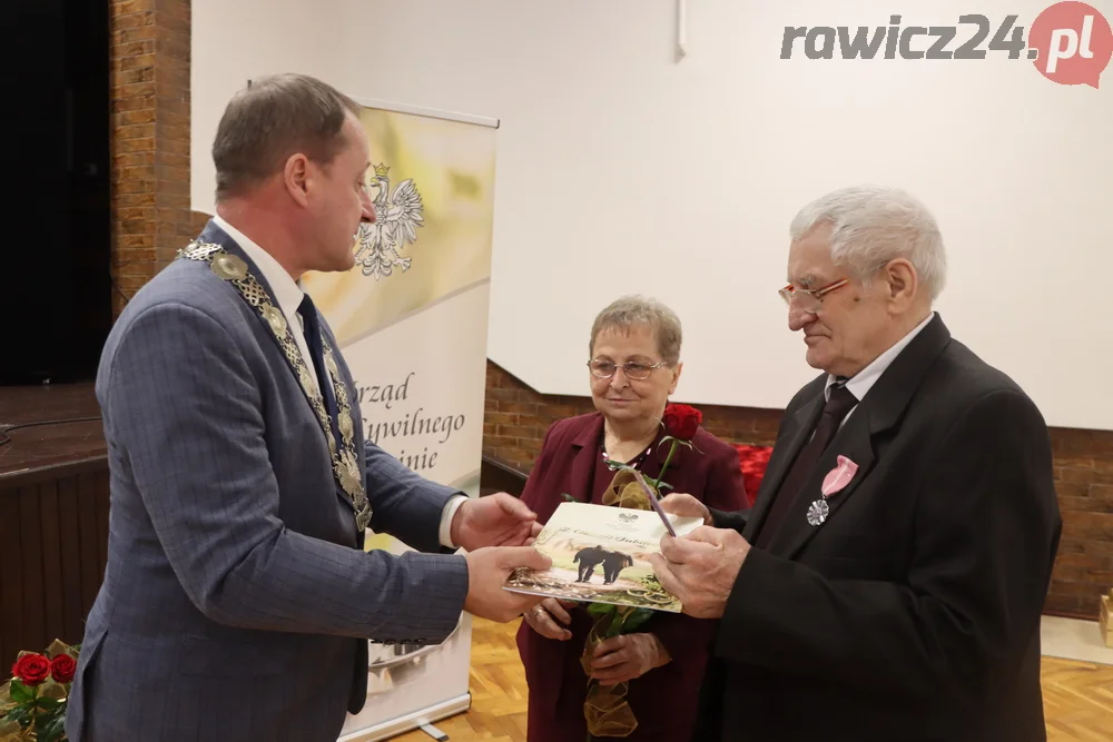 Uroczystość w Gminnym Centrum Kultury i Rekreacji w Jutrosinie