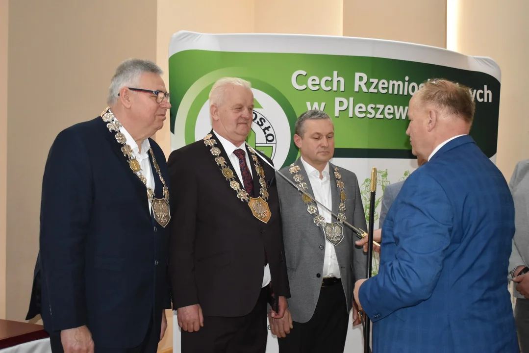 „Szabla Kilińskiego”, najwyższe rzemieślnicze odznaczenie, dla Cechu Rzemiosł Różnych w Pleszewie